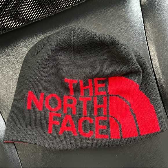 The North Face Accessories The North Face Winter Hat Reversible
